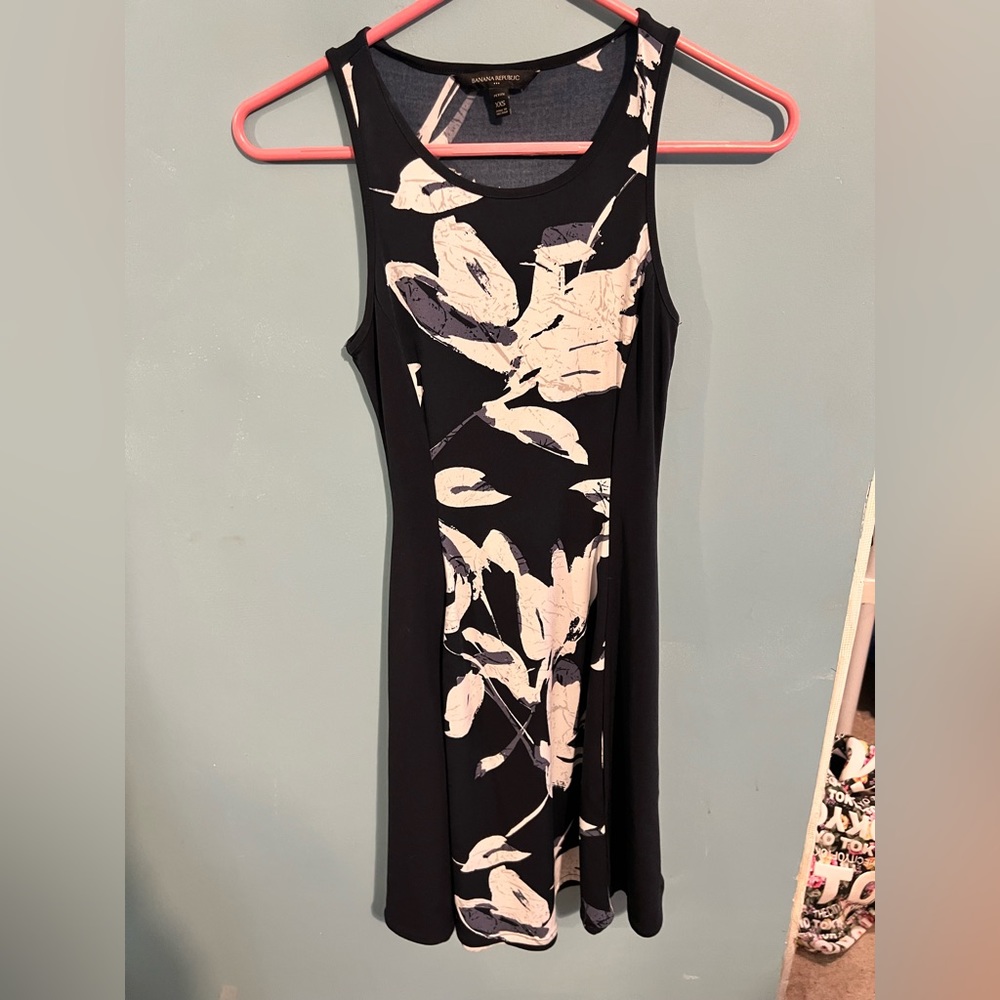 Banana Republic women’s dress